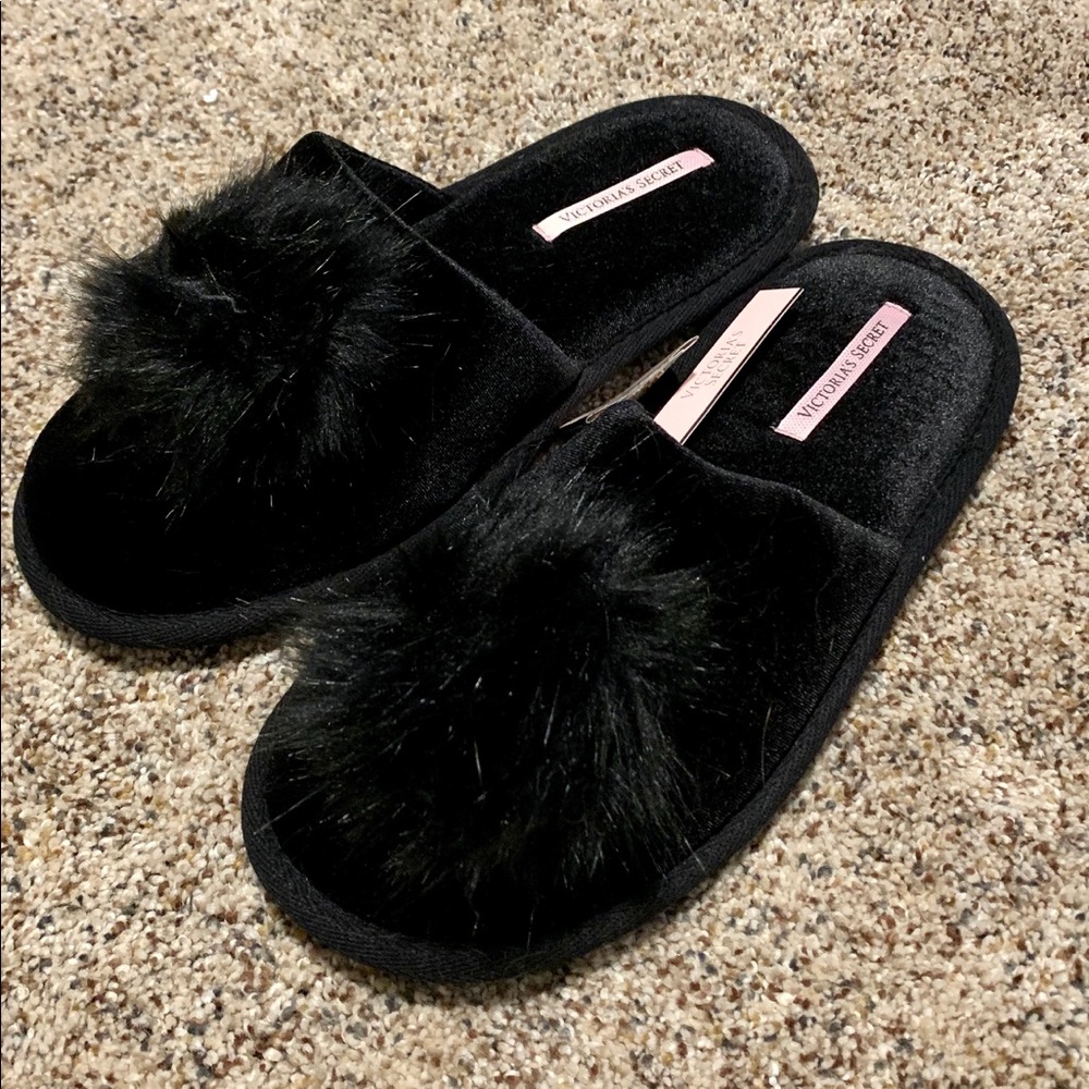 Victoria’s Secret Slippers